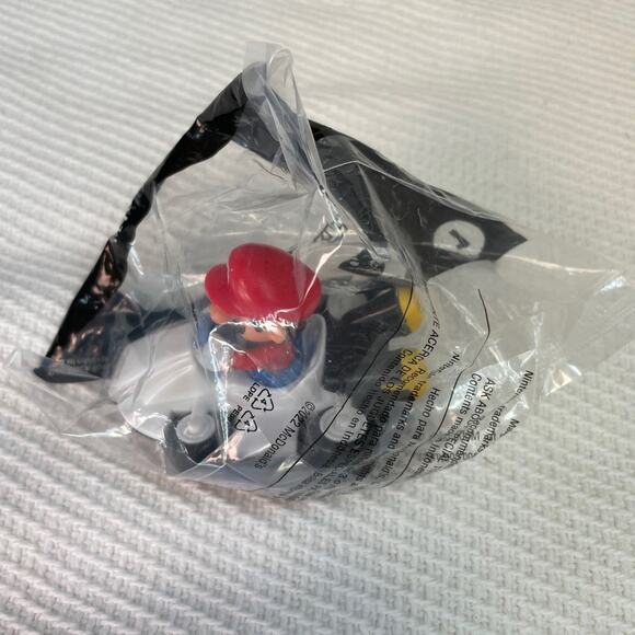 Mario Kart Mcdonalds Happy Meal toy - Picture 1 of 3